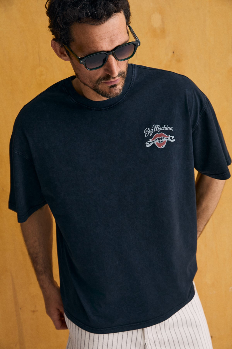 SAMANTHO Erkek Yumuşak Ve Organik Pamuklu Yıkamalı Baskı Detaylı Siyah T-Shirt