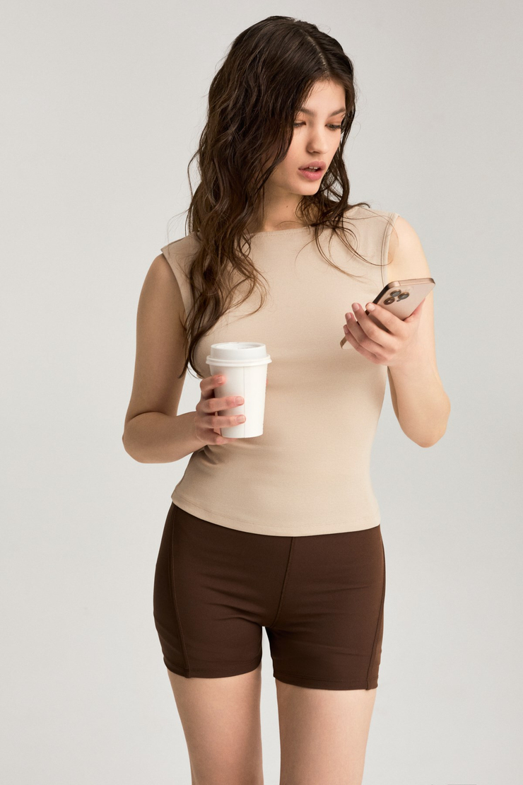 SERAVEL Kadın Yumuşak Ve Esnek Kumaşlı Sırt Dekolte Detaylı Slim Fit Taş Rengi Bluz