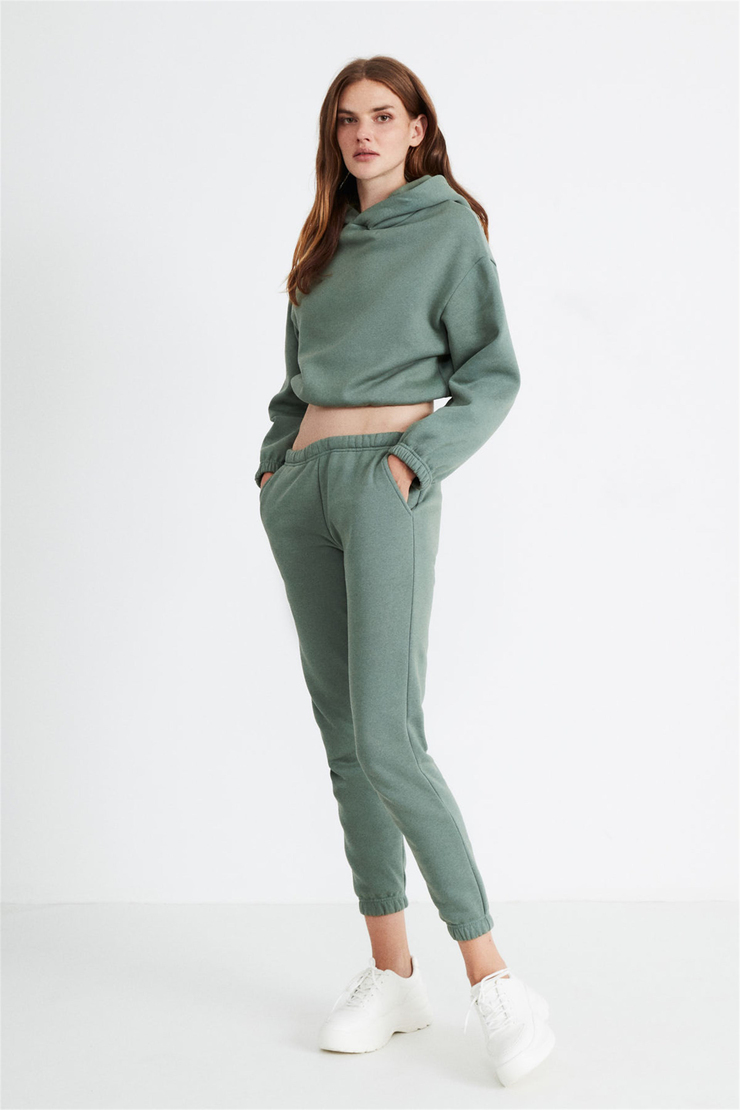 SOFIA Kadın Yeşil Düz Renk Kapüşonlu Comfort Fit Eşofman Takımı