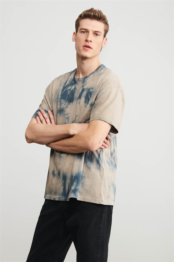 STEN Erkek Bej Batik Yuvarlak Yaka Comfort Fit T-Shirt