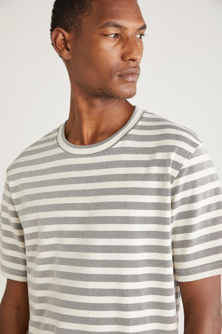 STEWY Örme Relaxed Siyah-Beyaz Tekli T-Shirt