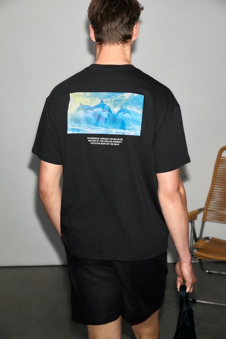 TIBURCIO Erkek %100 Organik Pamuklu Yuvarlak Yakalı Baskı Detaylı Siyah T-Shirt