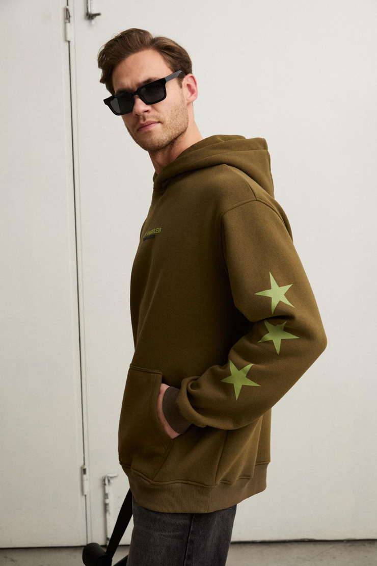 TUXON Erkek Yumuşacık İçi Polarlı Baskı Detaylı Kangru Cepli Regular Haki Sweatshirt