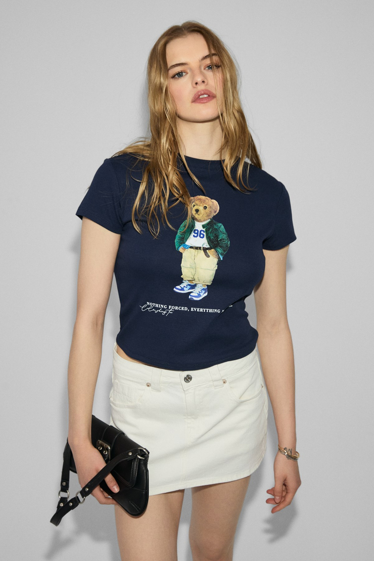 UDINNES Kadın Yumuşak Esnek Kumaşlı Baskı Detaylı Slim Fit Lacivert T-Shirt