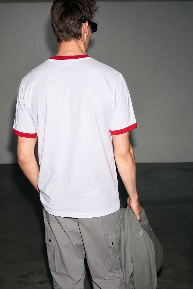 ULGEN Erkek %100 Organik Pamuklu Kontrast Yakalı Dünya Kupasına Özel Baskılı Beyaz T-Shirt