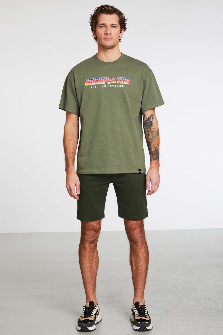 Unexpected Erkek  Oversize Bisiklet Yaka Kısa Kollu Önü Baskılı Geniş Kesim Haki T-Shirt