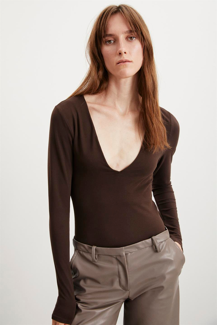 VALERI Basic Slim Fit Kahverengi  Body