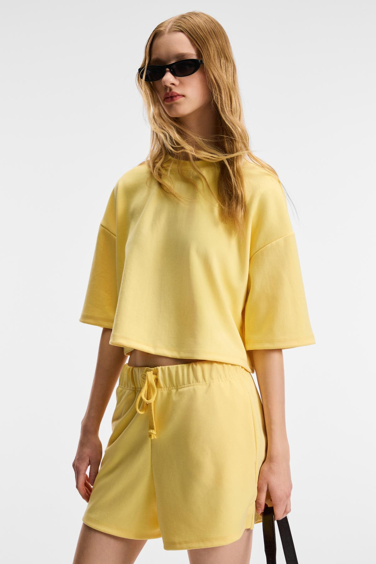 VELA Kadın Esnek Kumaşlı Bisiklet Yaka Oversize Fit Sarı T-Shirt