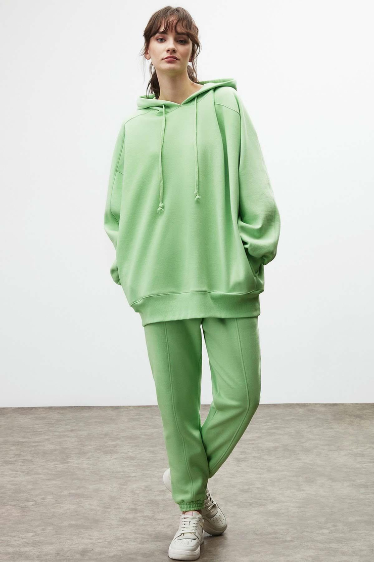 Vıenna Kadın Düz Renk Kapüşonlu Ekstra Oversize Yeşil Sweatshirt