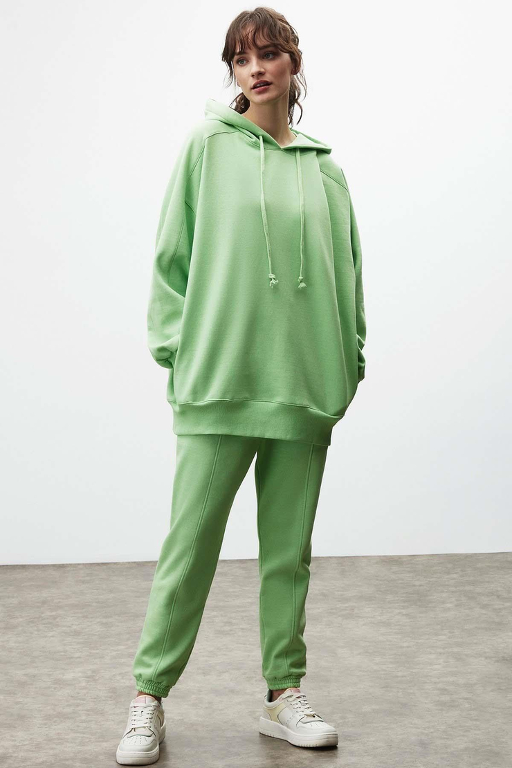 Vıenna Kadın Düz Renk Kapüşonlu Ekstra Oversize Yeşil Sweatshirt