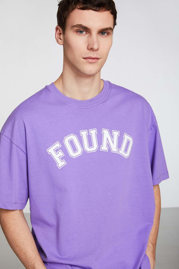 Whıst Erkek Oversize Önü Baskılı Bisiklet Yaka Kısa Kollu Geniş Kesim Mor T-Shirt