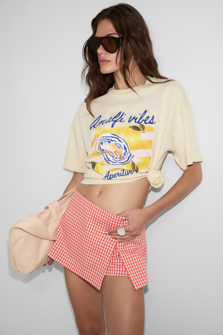 WUNA Kadın Yumuşak Kumaşlı %100 Organik Pamuklu Baskı Detaylı Sarı T-Shirt