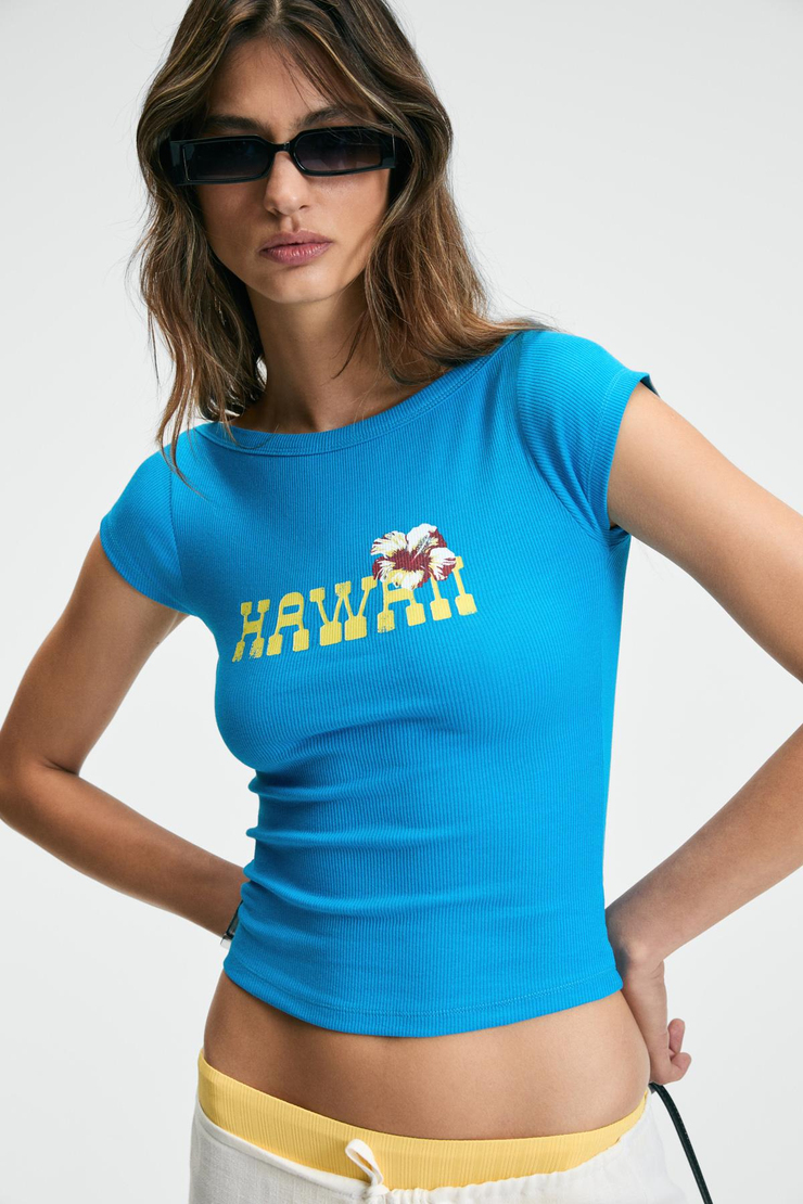 ZEPHY Kadın Kayık Yaka Kısa Kollu Önü Baskı Detaylı Slim Mavi T-Shirt