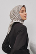 ARMİNE DESENLİ SAF İPEK TWİLL EŞARP 9352