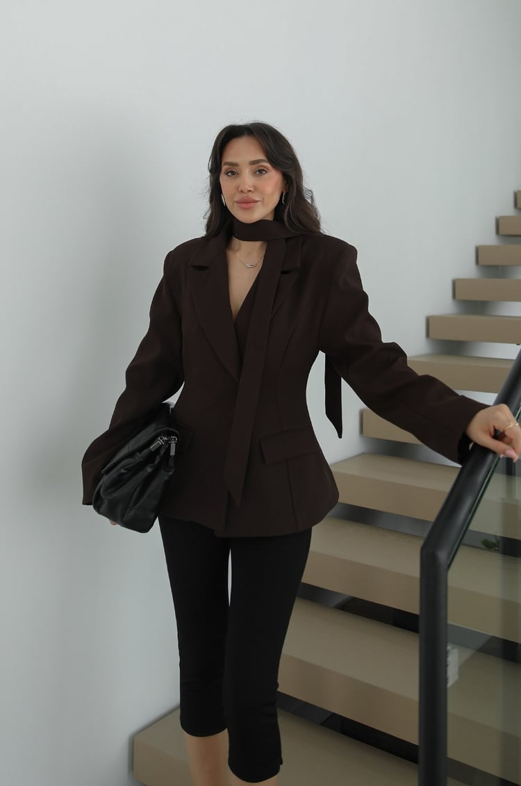 Acı Kahve Bele Oturan Kuşak Detaylı Blazer Ceket