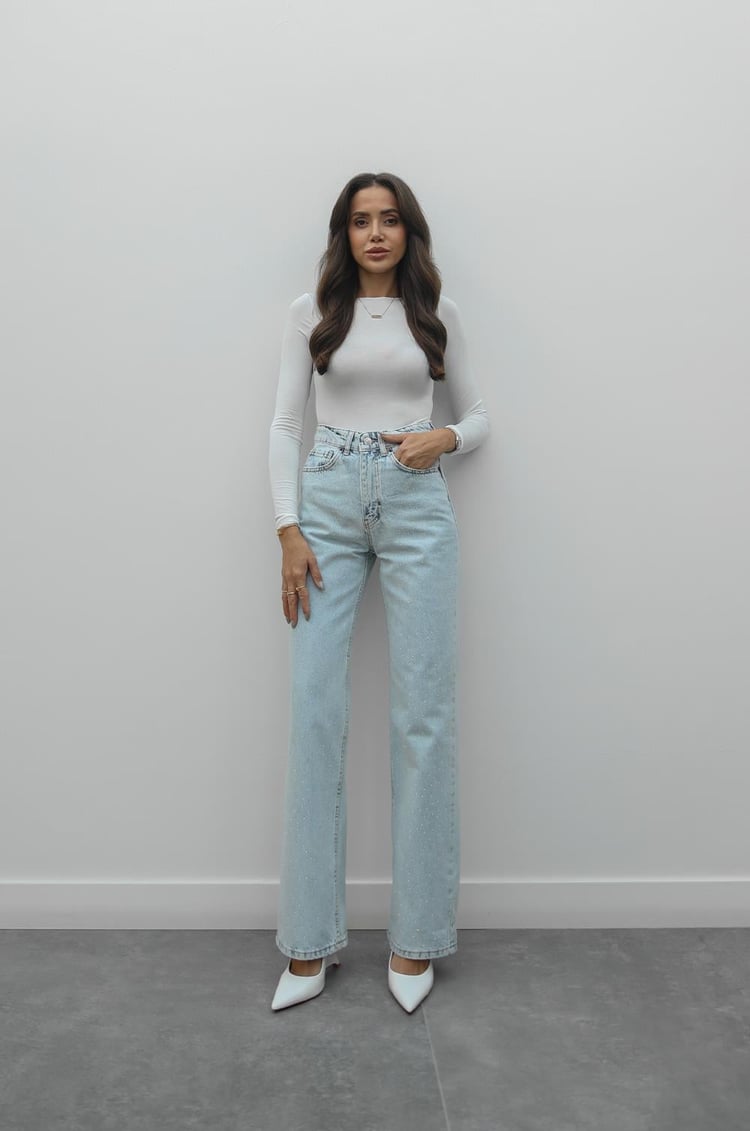 Açık Mavi Taşlı Straight Jean
