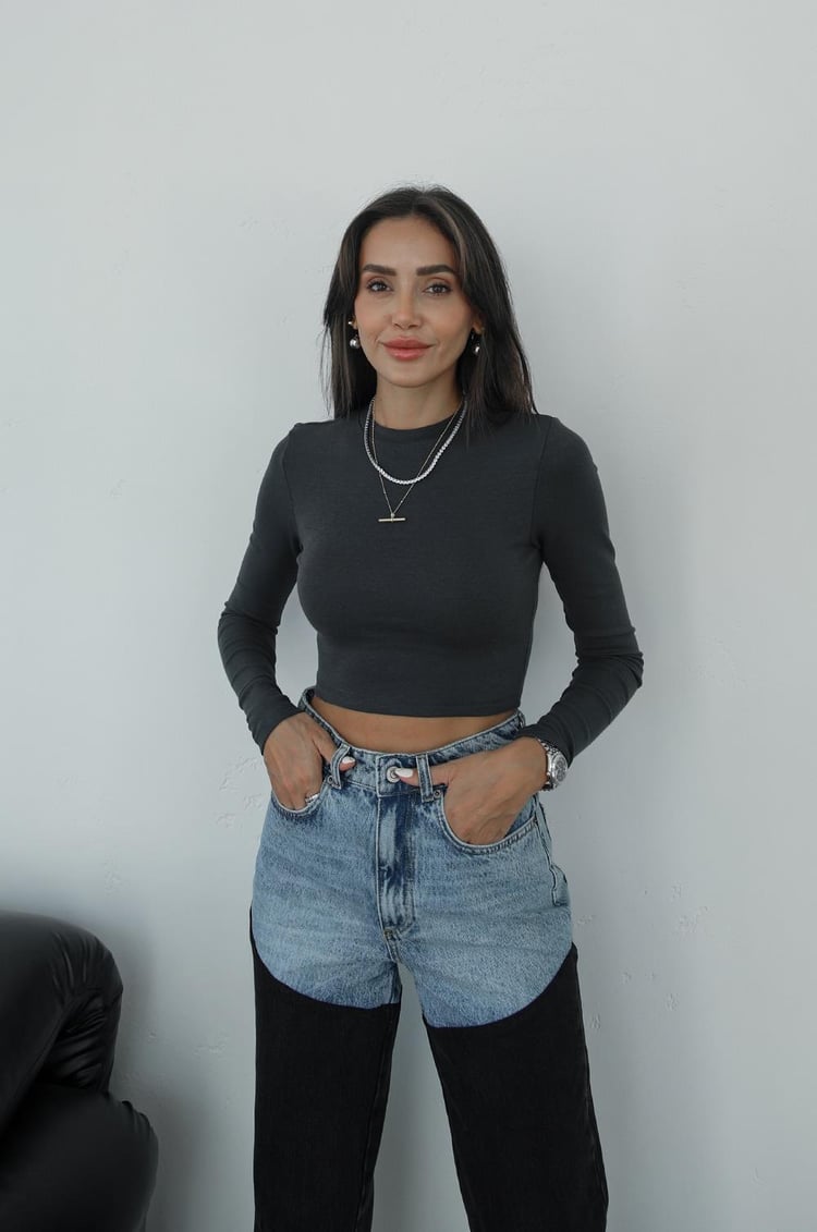 Antrasit Uzun Kollu Crop Top