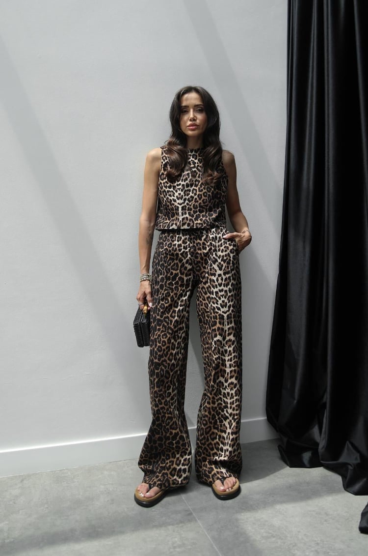 Arkası Bağlamalı Leopar Takım