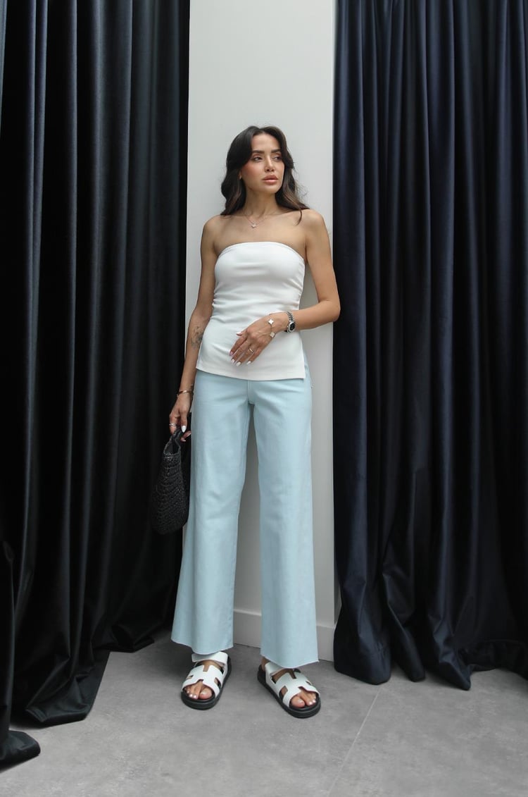 Bebe Mavisi Cropped Flare Jean