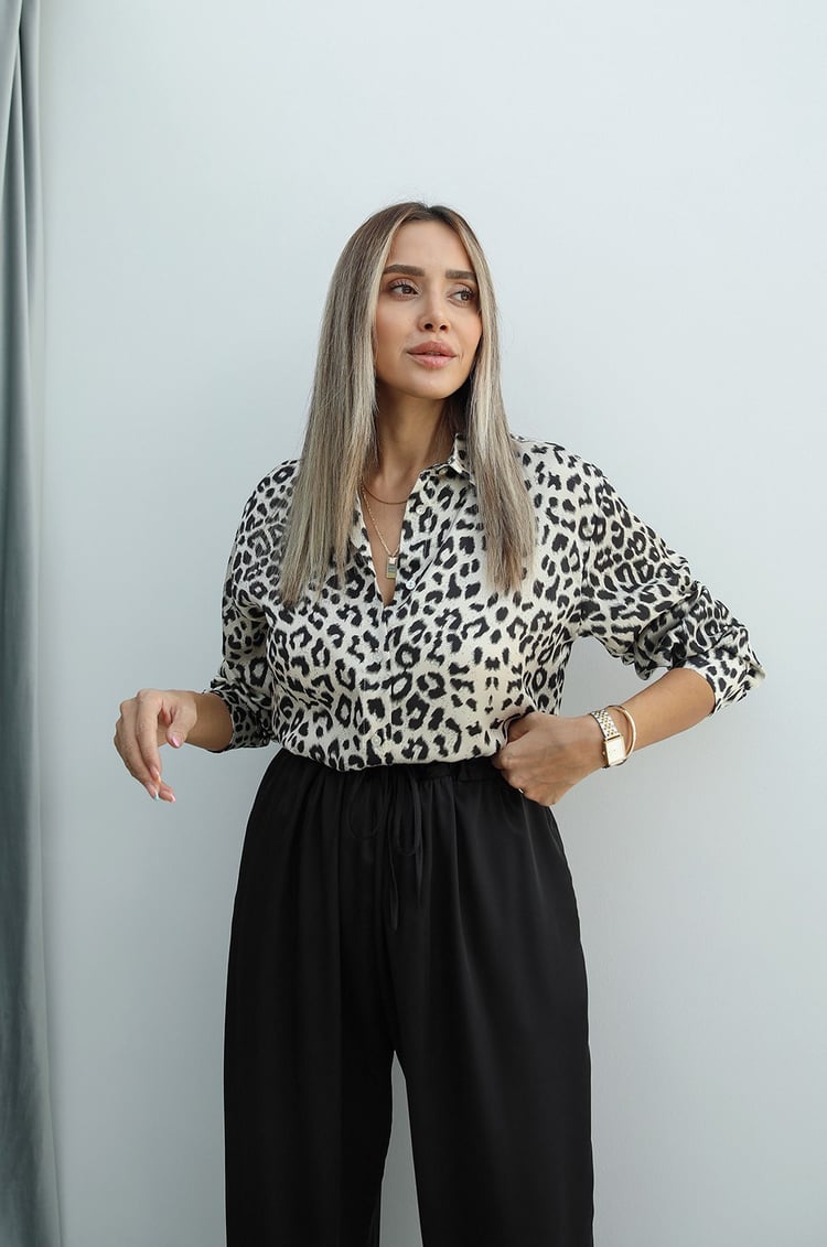 Bej Leopar Desenli Saten Gömlek