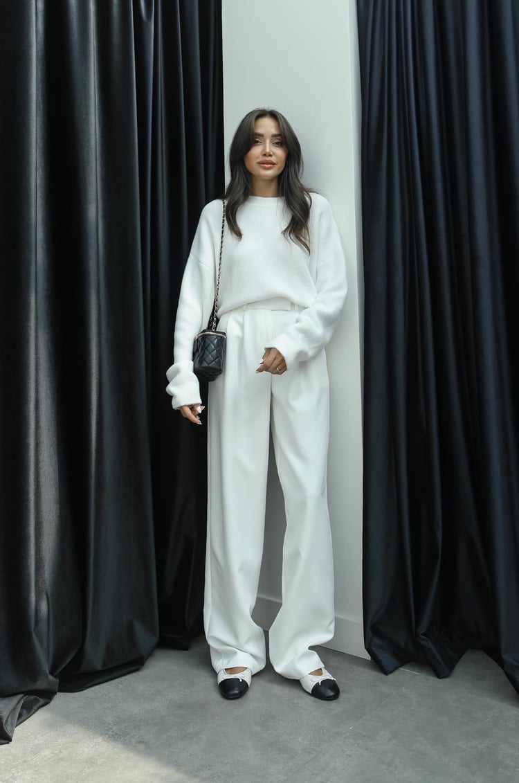 Beyaz Pleated Palazzo Pantolon