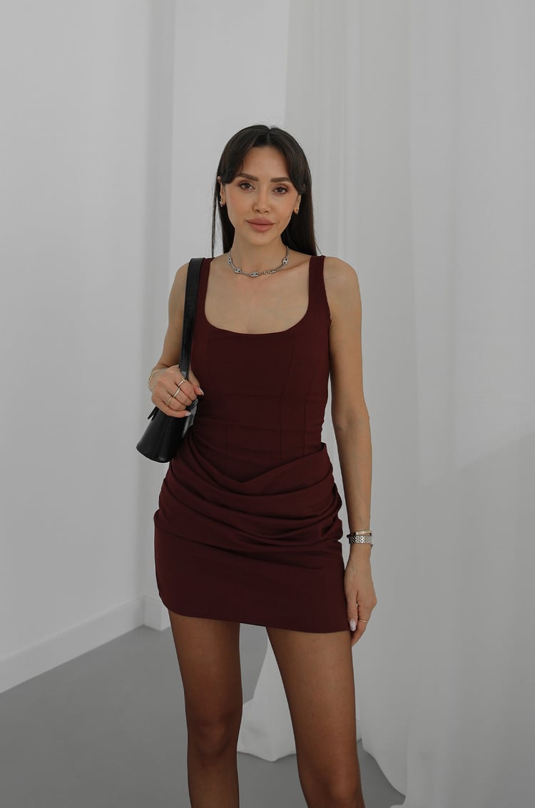 Bordo Arkası Biritli Mini Elbise