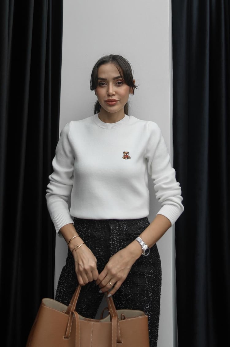 Ekru Jenna Ayıcık Nakışlı Kazak