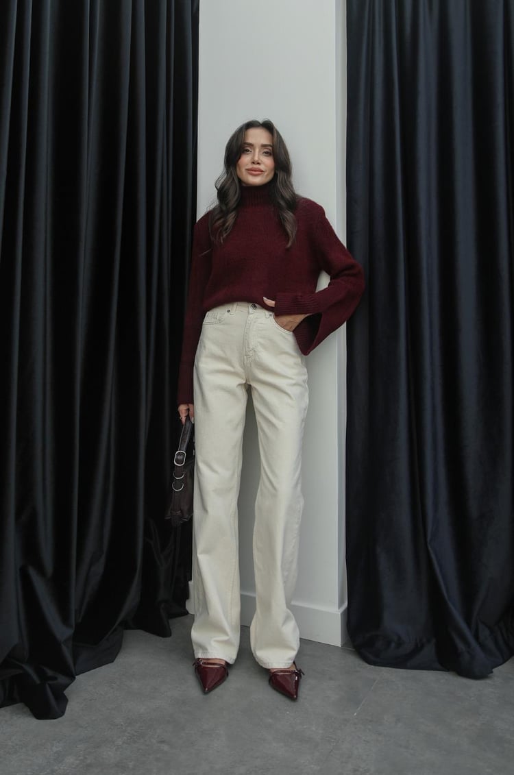 Ekru Kuzmina Straight Jean