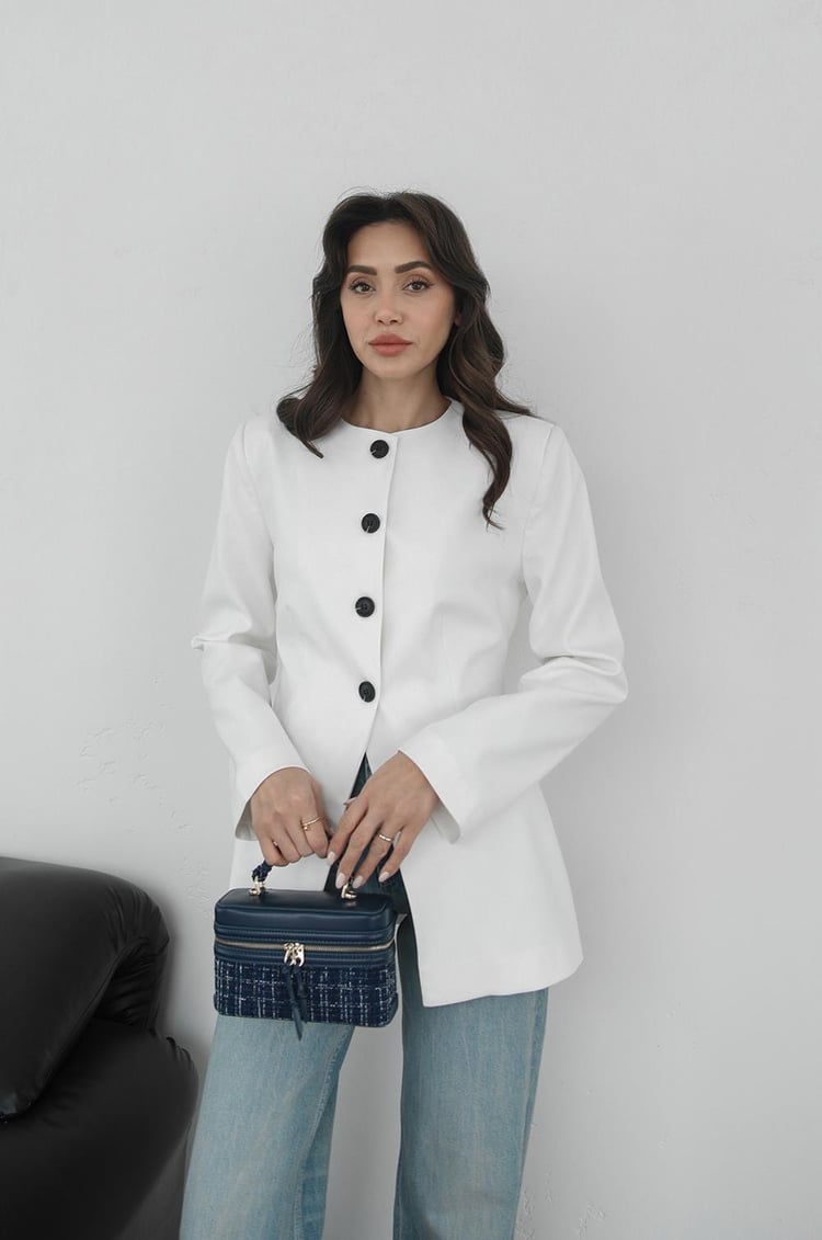 Ekru Yakasız Fit Blazer Ceket