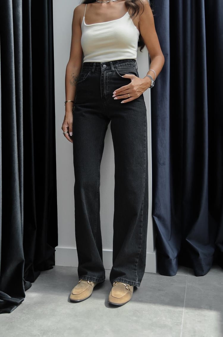 Füme Kuzmina Straight Jean