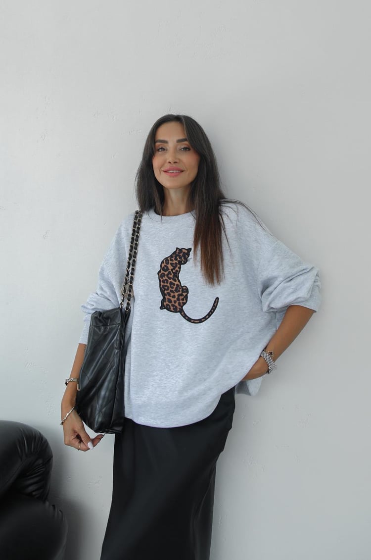 Gri Leopar Nakışlı Sweatshirt