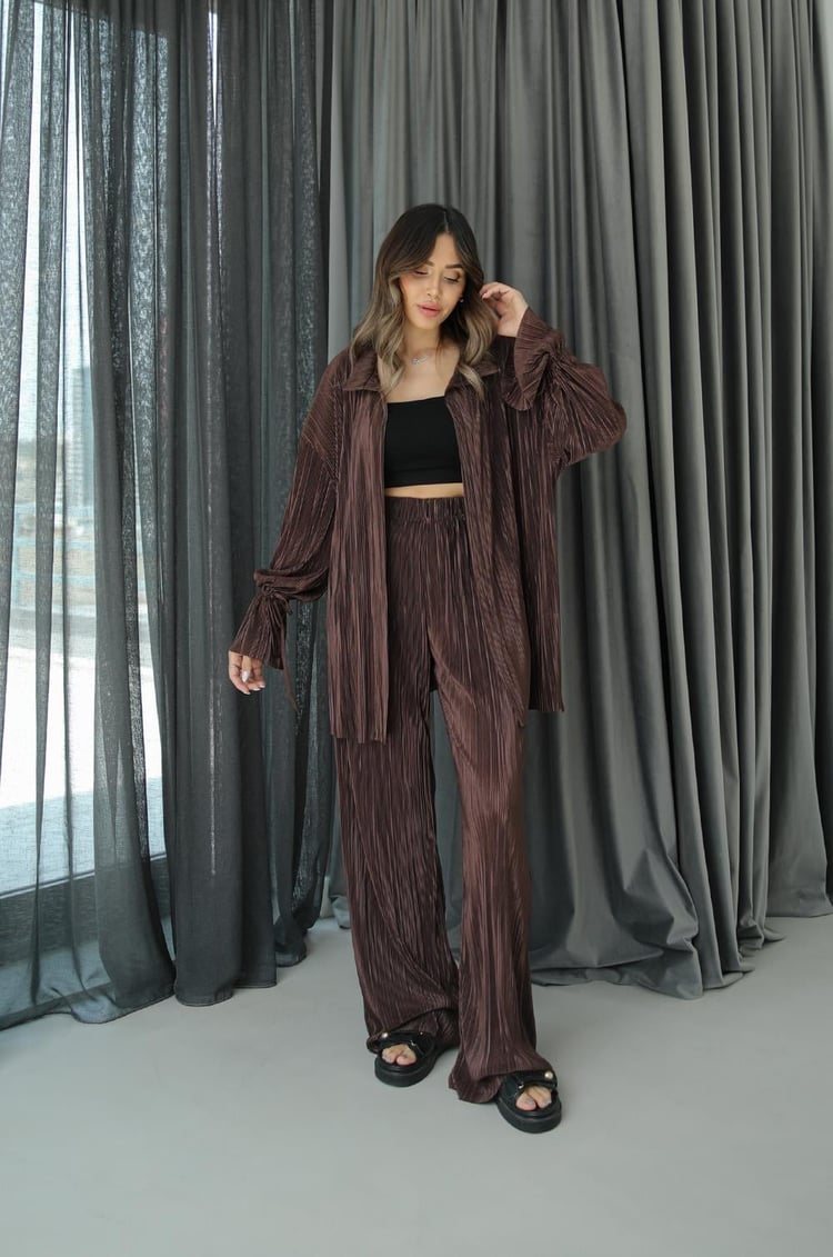 Kahverengi Piliseli Bağlama Detaylı Kimono Pantolon Takım