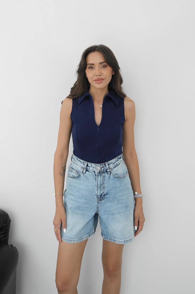 Lacivert Sıfır Kol Fermuarlı Bluz