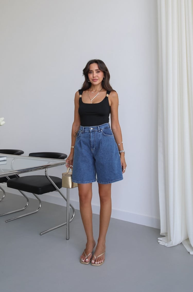 Mavi Pensli Denim Şort