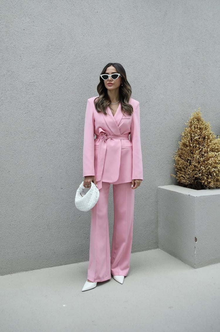 Pembe Kuşaklı Ceket Pantolon Takım