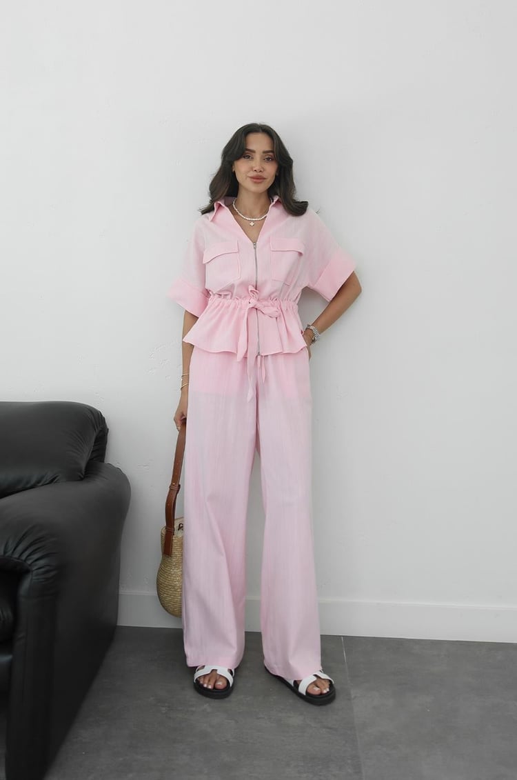 Pembe Önü Fermuarlı Kuşaklı Bluz Pantolon Takım