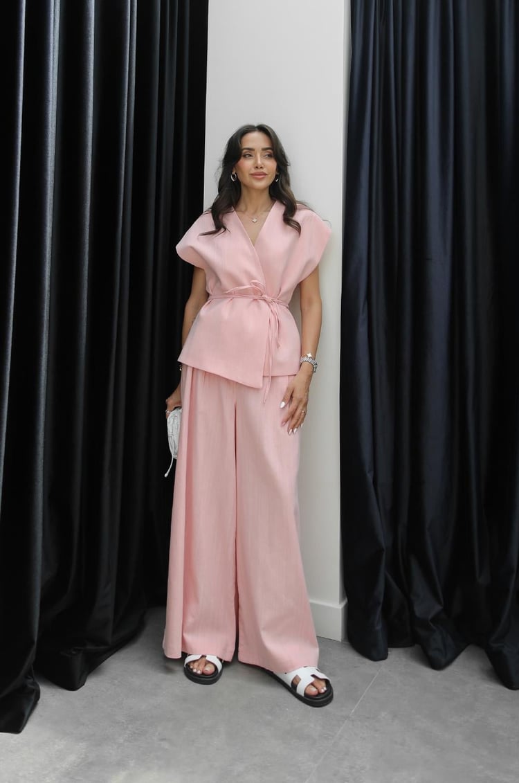 Pembe Sonya Yelek Pantolon Takım