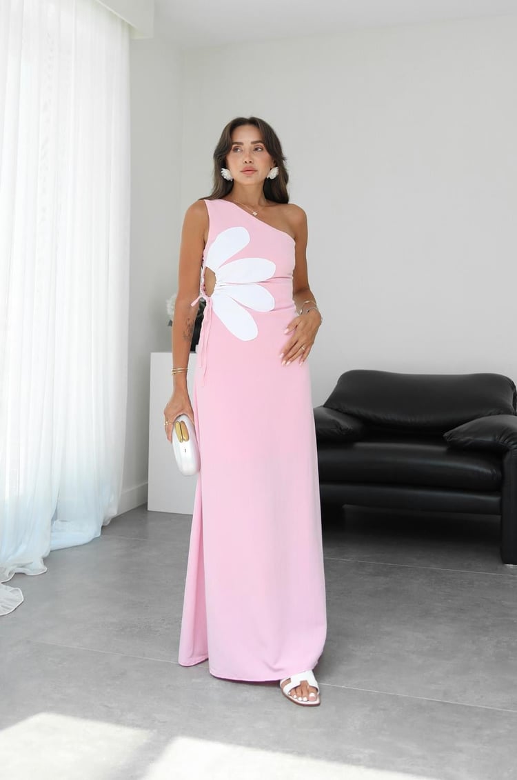 Pembe Yan Dekolte Kısmı Çiçekli Elbise