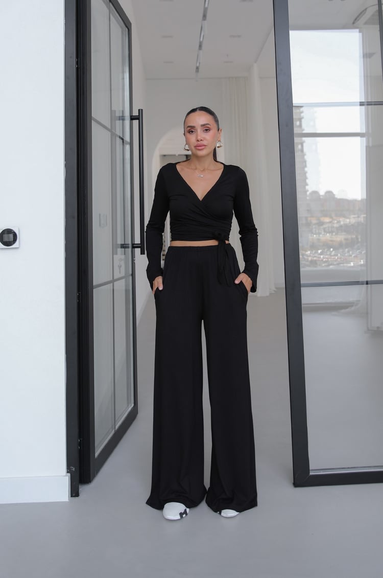Siyah Bailey Bluz Pantolon Takım