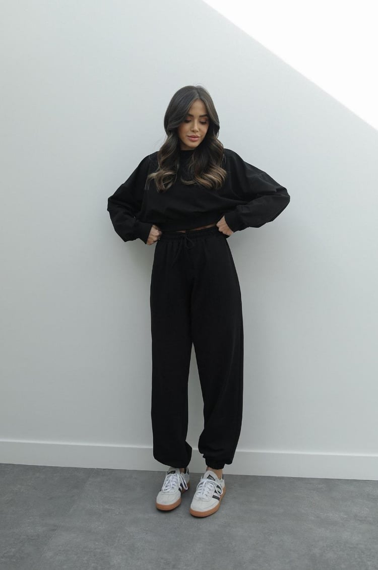 Siyah Pansy Crop Sweatshirt Eşofman Takım