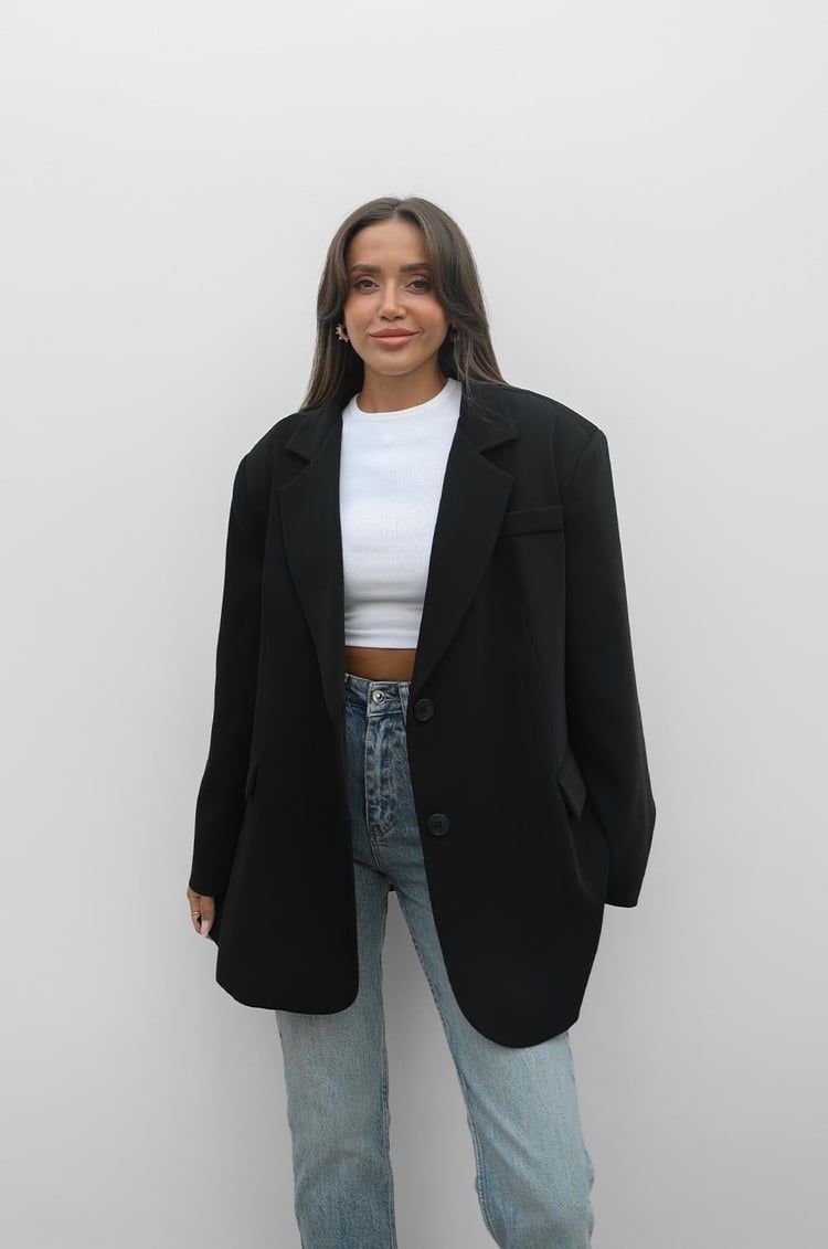 Siyah Süs Cepli Oversize Blazer Ceket