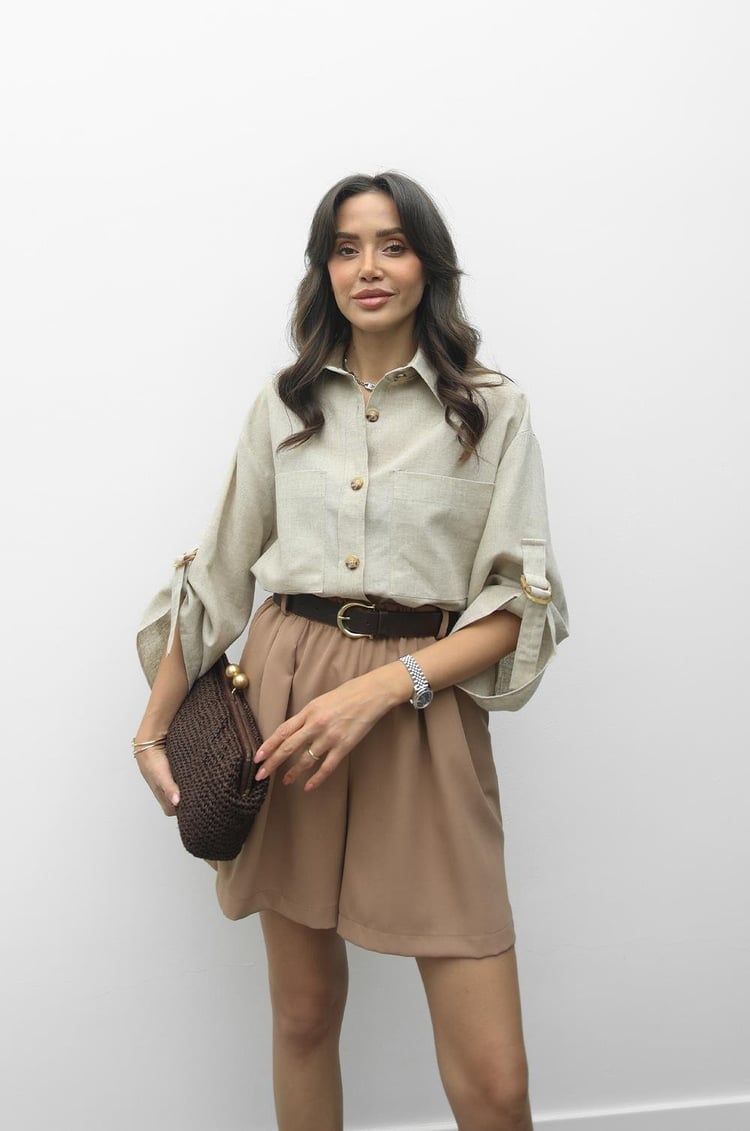 Bej Kolları Kemer Detaylı Ham Keten Gömlek