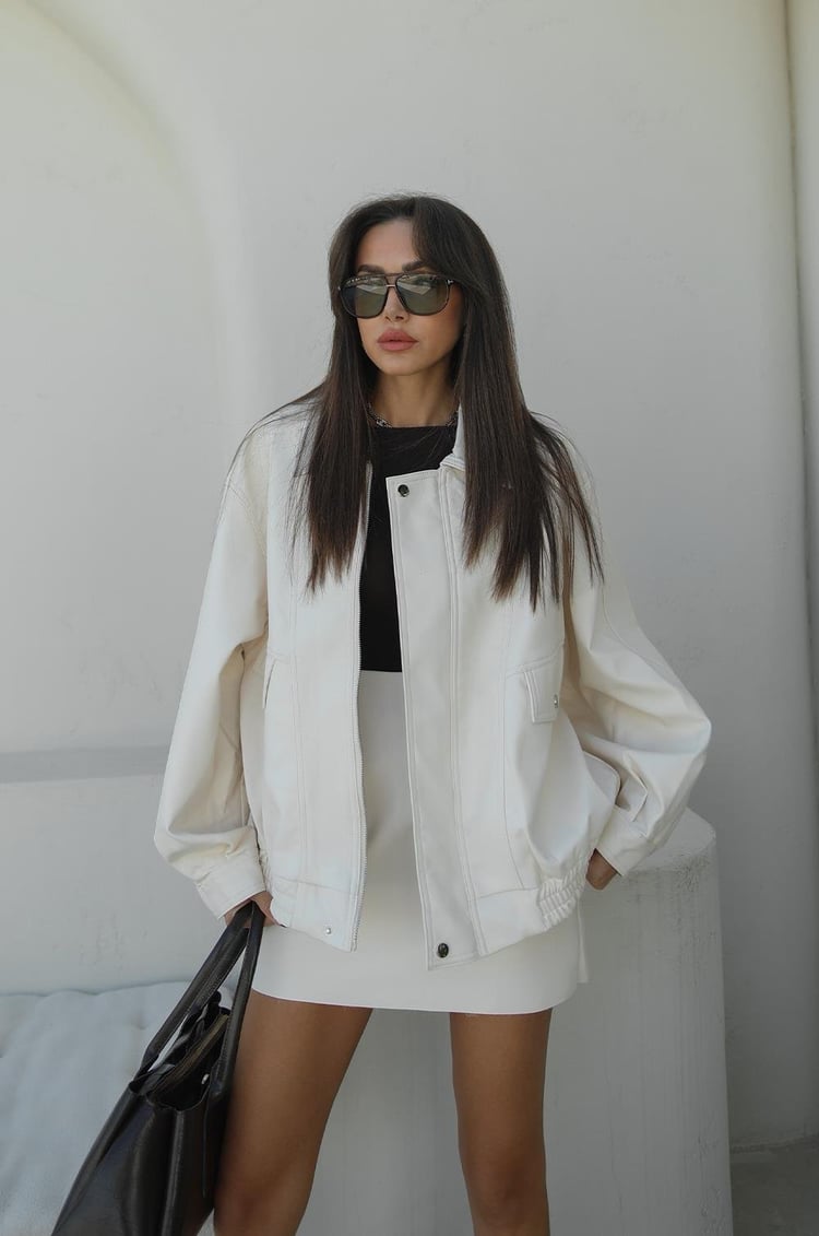 Ekru Metal Düğmeli Deri Ceket