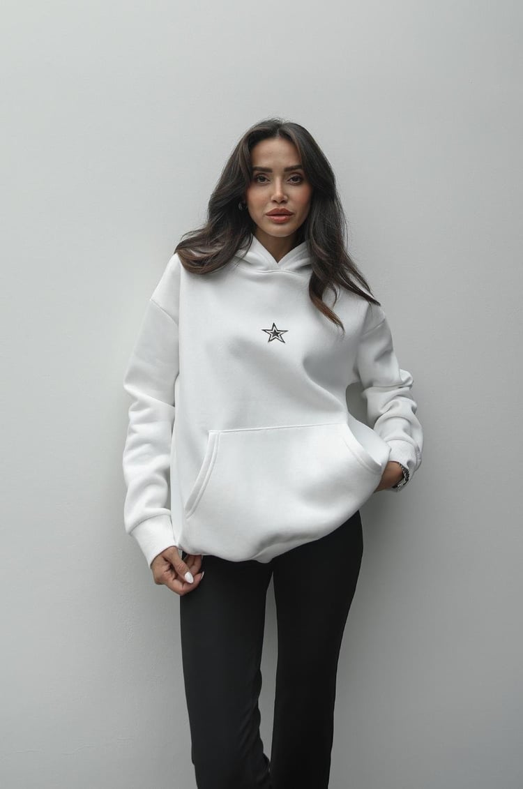 Ekru Yıldız İşlemeli Sweatshirt