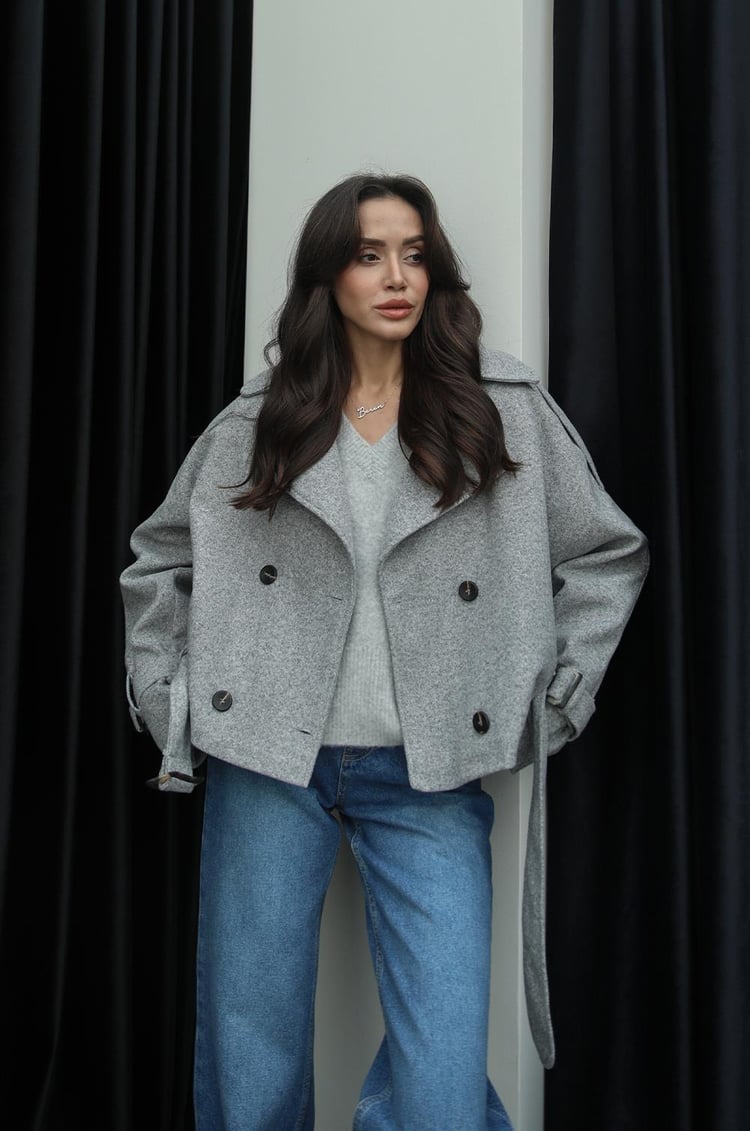 Gri Altı Kemerli Kısa Kaşe Kaban