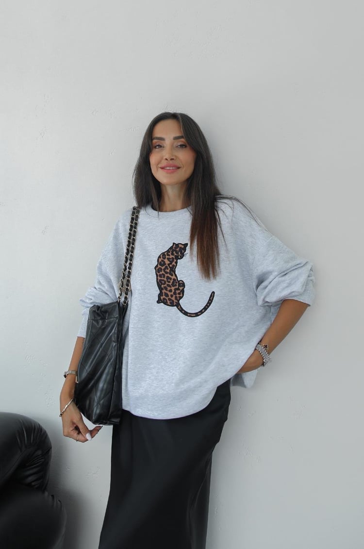 Gri Leopar Nakışlı Sweatshirt