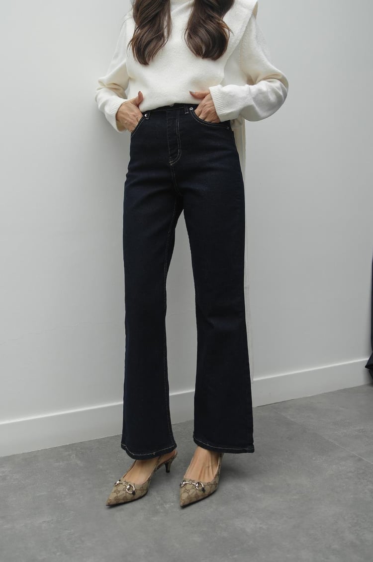 Koyu Lacivert Palma Flare Jean