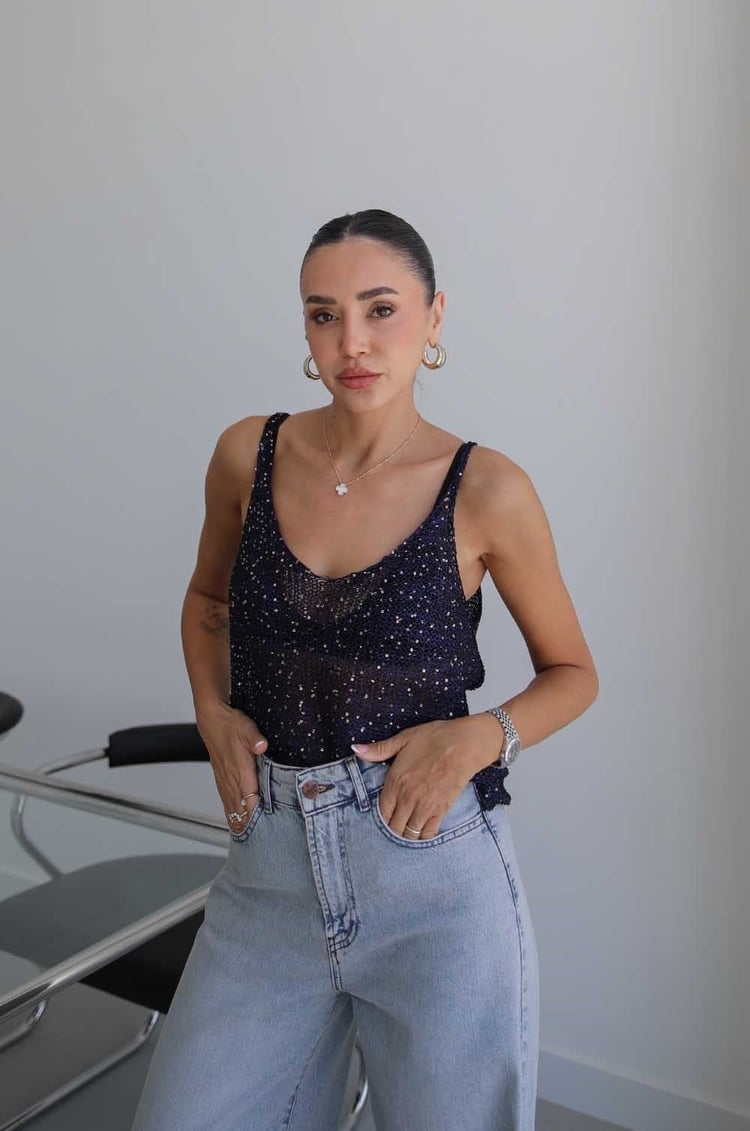 Lacivert Askılı Pullu Triko Bluz