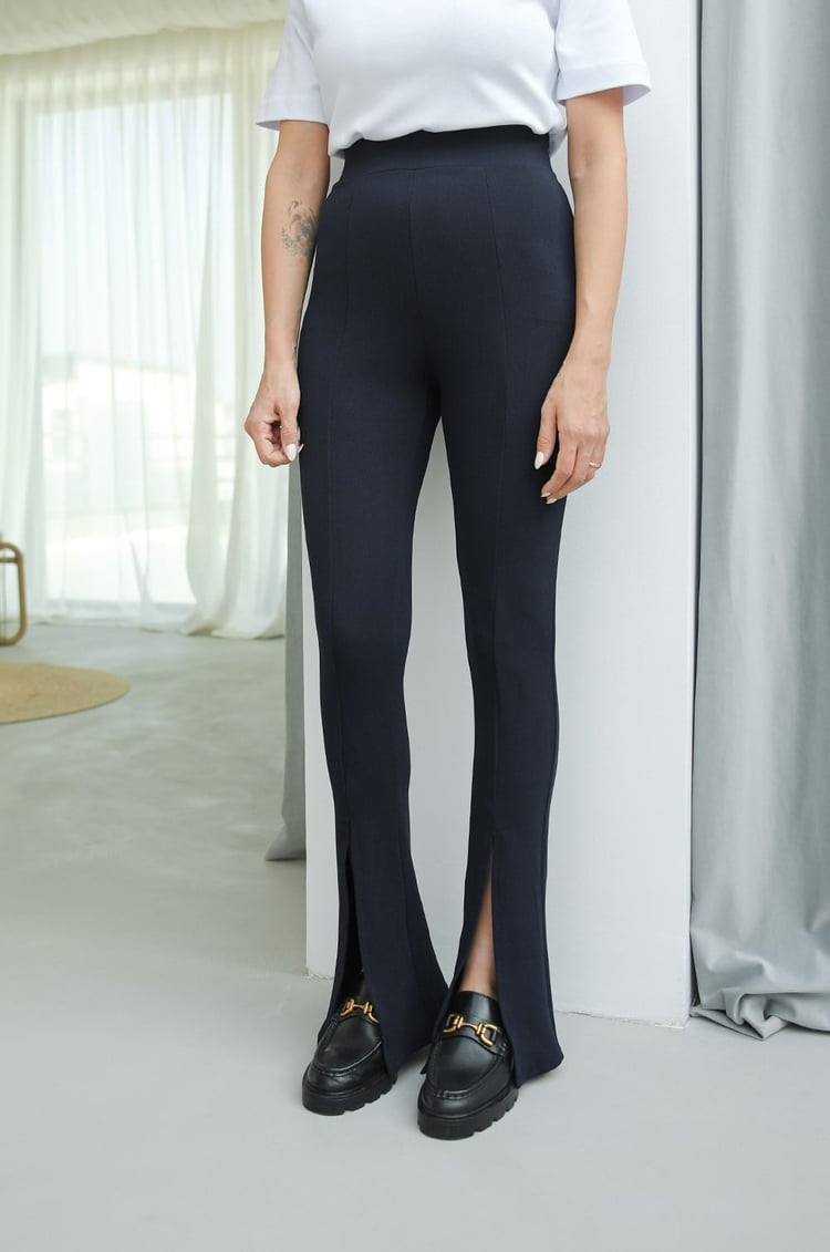 Lacivert Önü Yırtmaçlı İspanyol Fit Pantolon