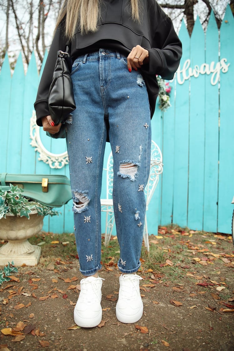 Lacivert Taşlı Yırtık Detaylı Mom Jean 